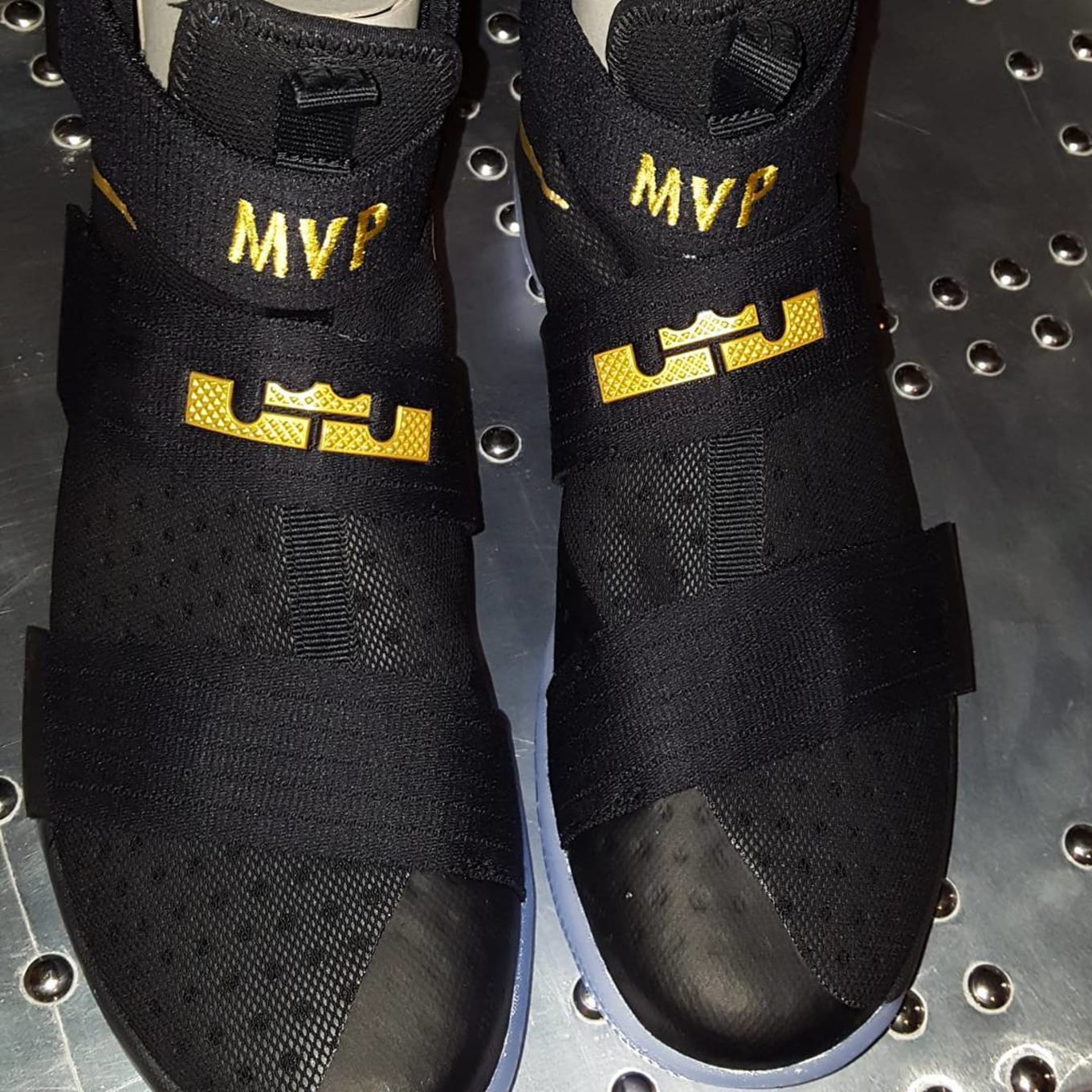 lebron soldier 11 customize