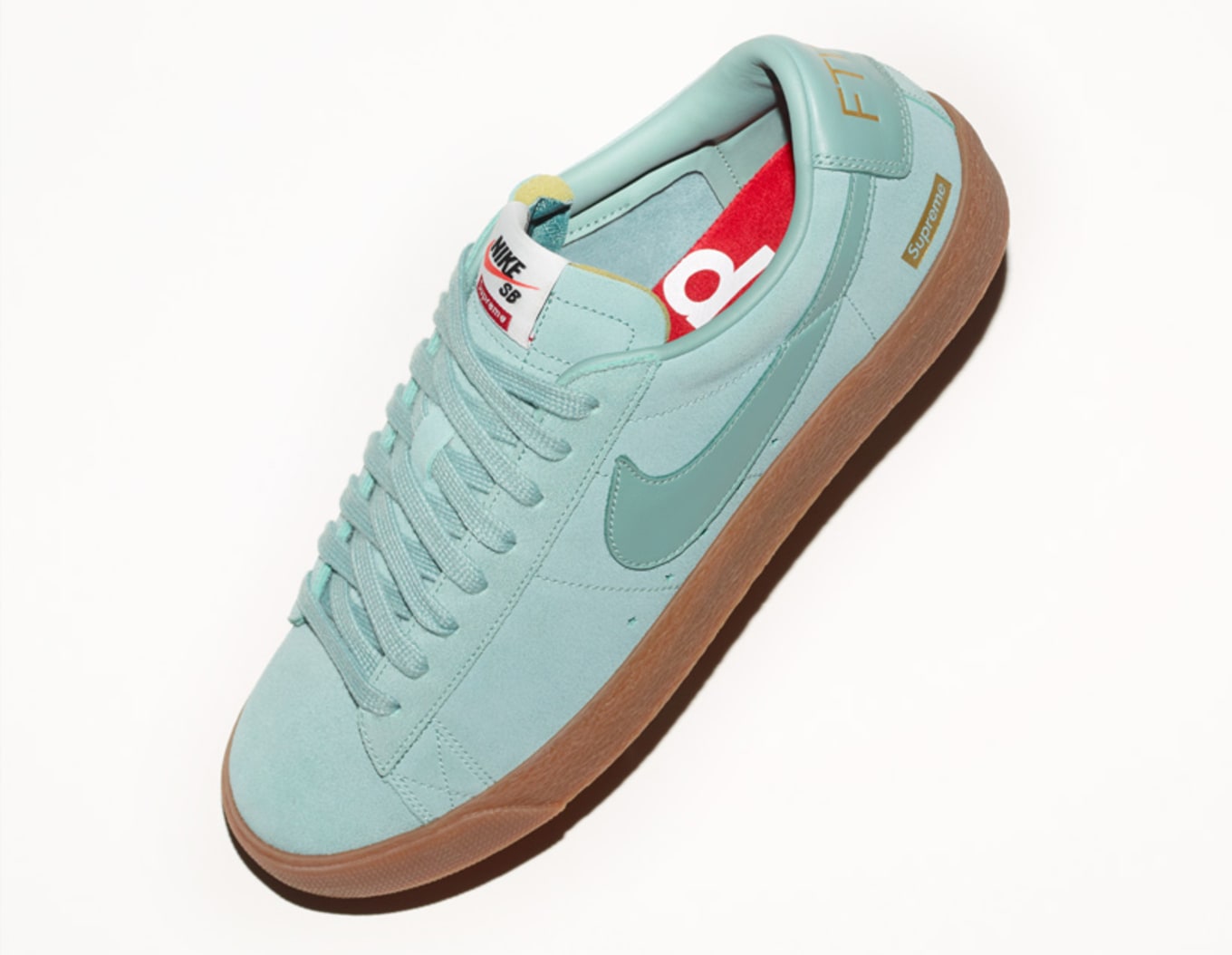 nike sb blazer supreme