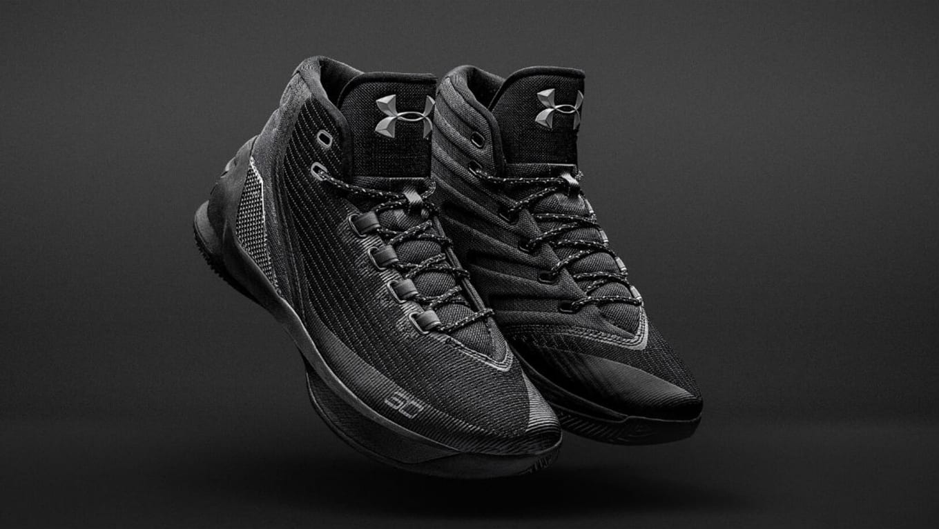 curry 3 black and white