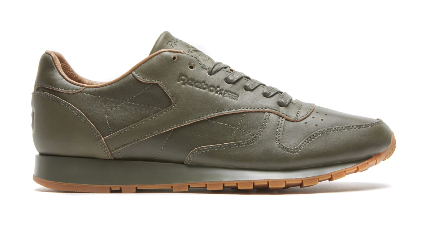 classic leather reebok green