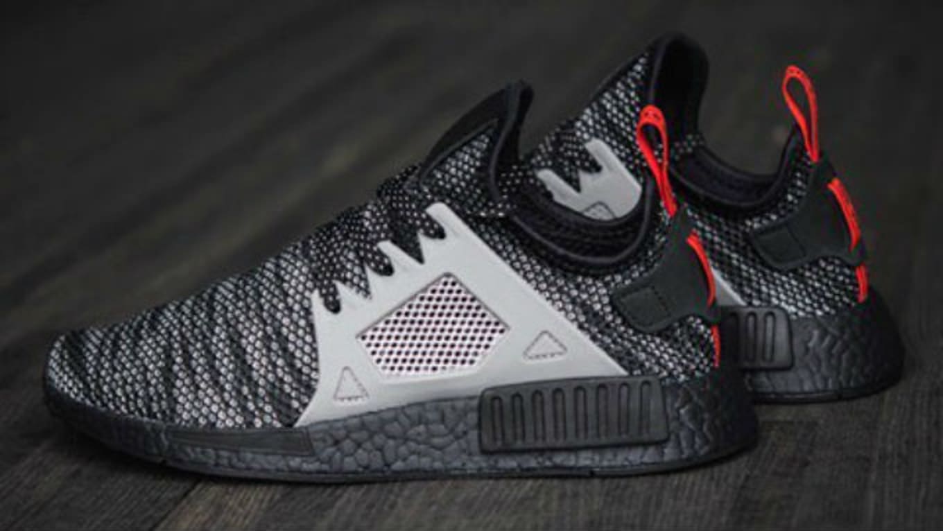 nmd xr1 black red