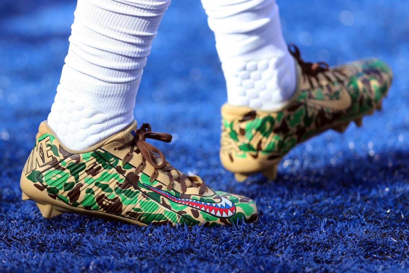 nike camo cleats