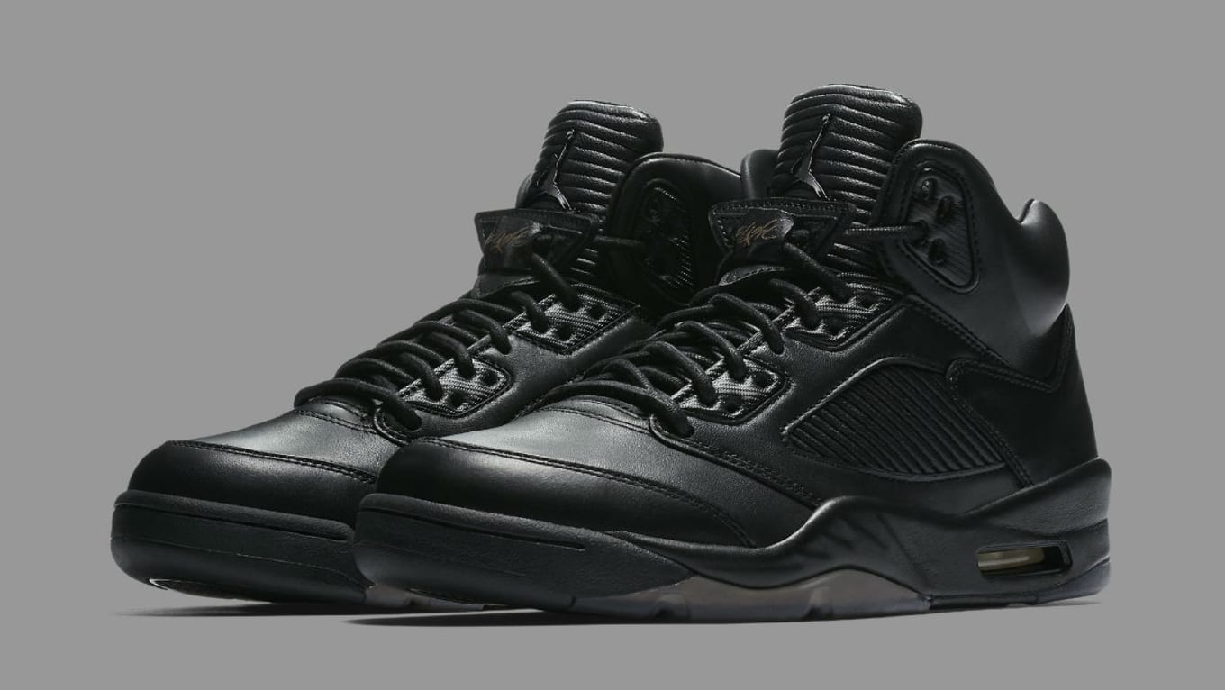 jordan 5 blackout