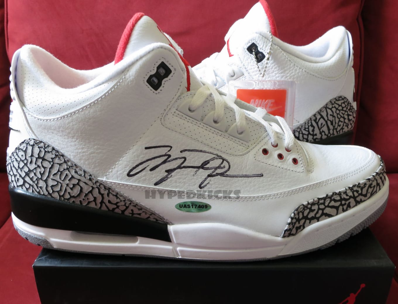 air jordan autographed shoes