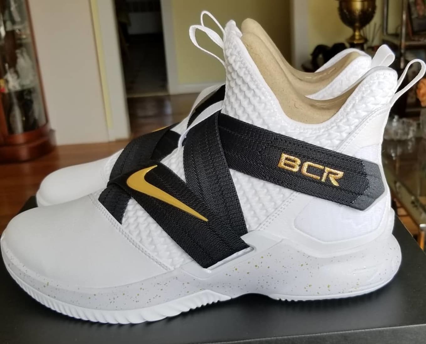 Lebron soldier 12 sfg white hot sale