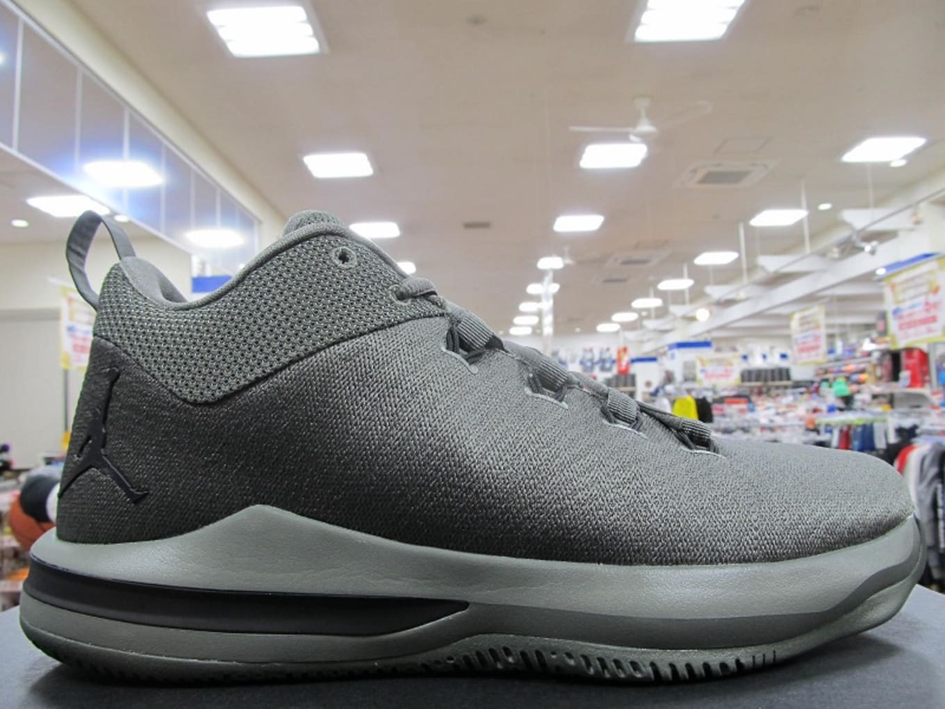 Cp3 grey