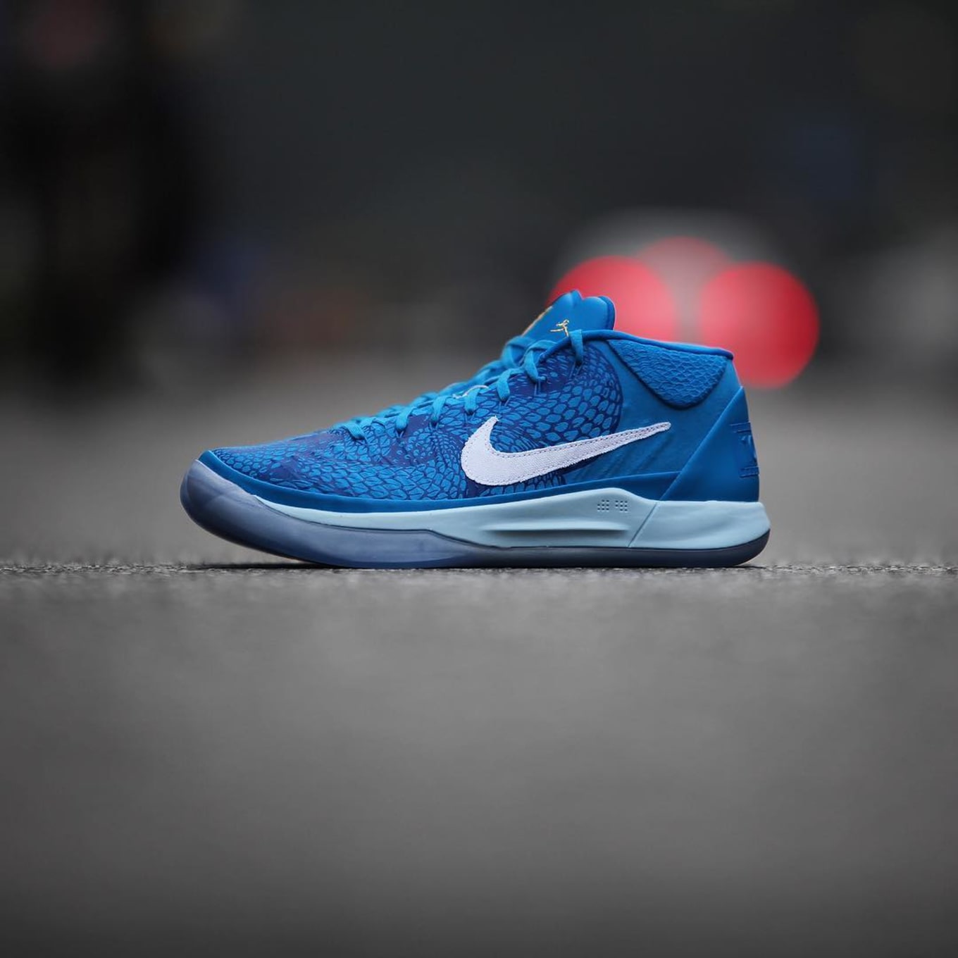 Nike Kobe A.D. Mid DeMar DeRozan PE 