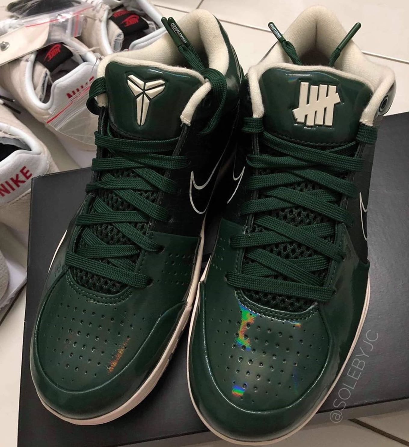 kobe 4 undefeated green