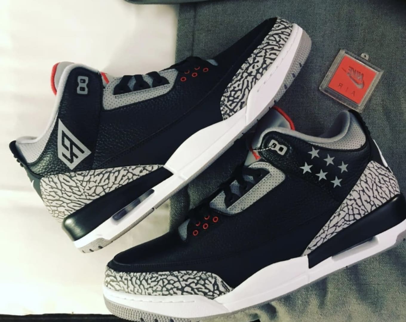 black cement jordan 3s