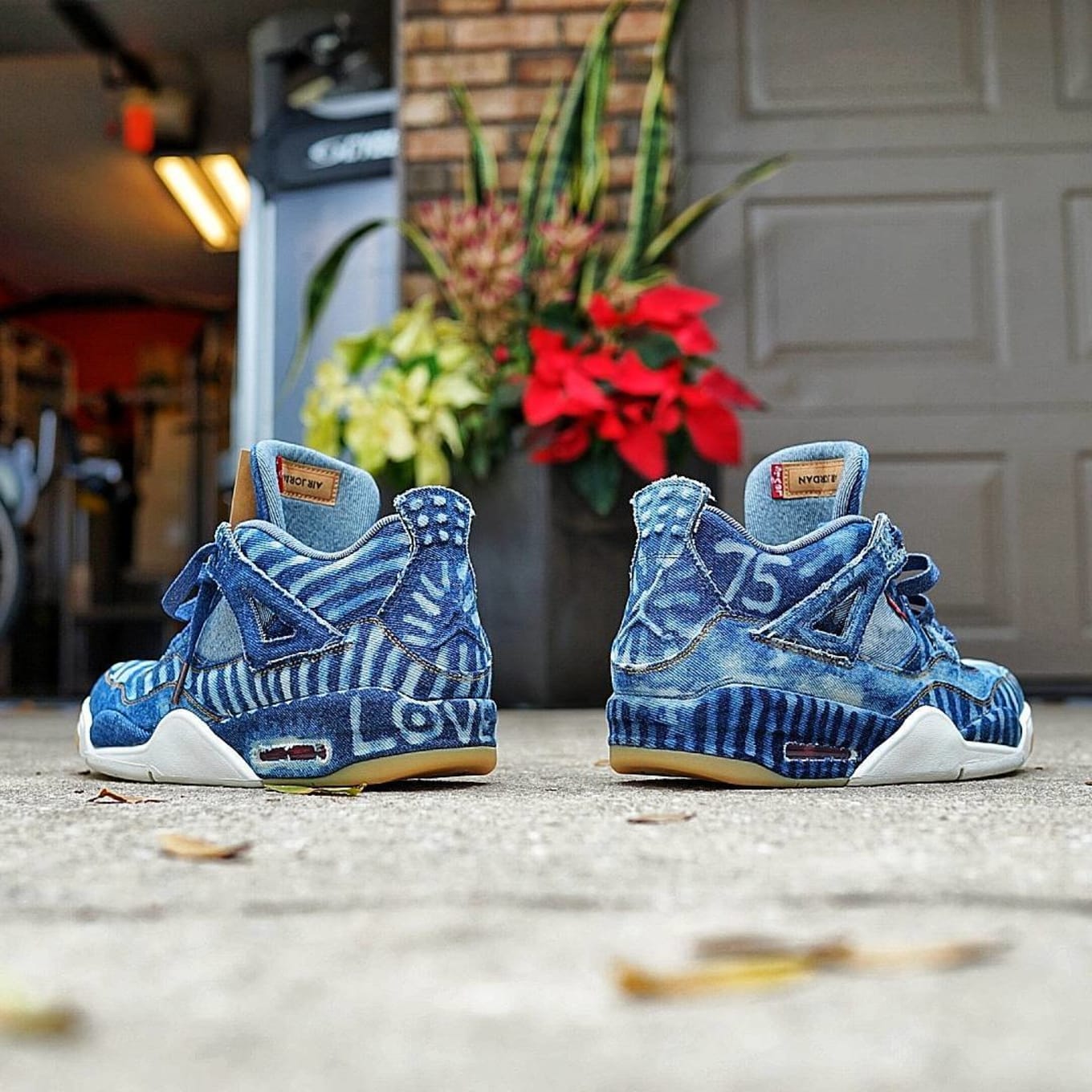 levi 4s distressed