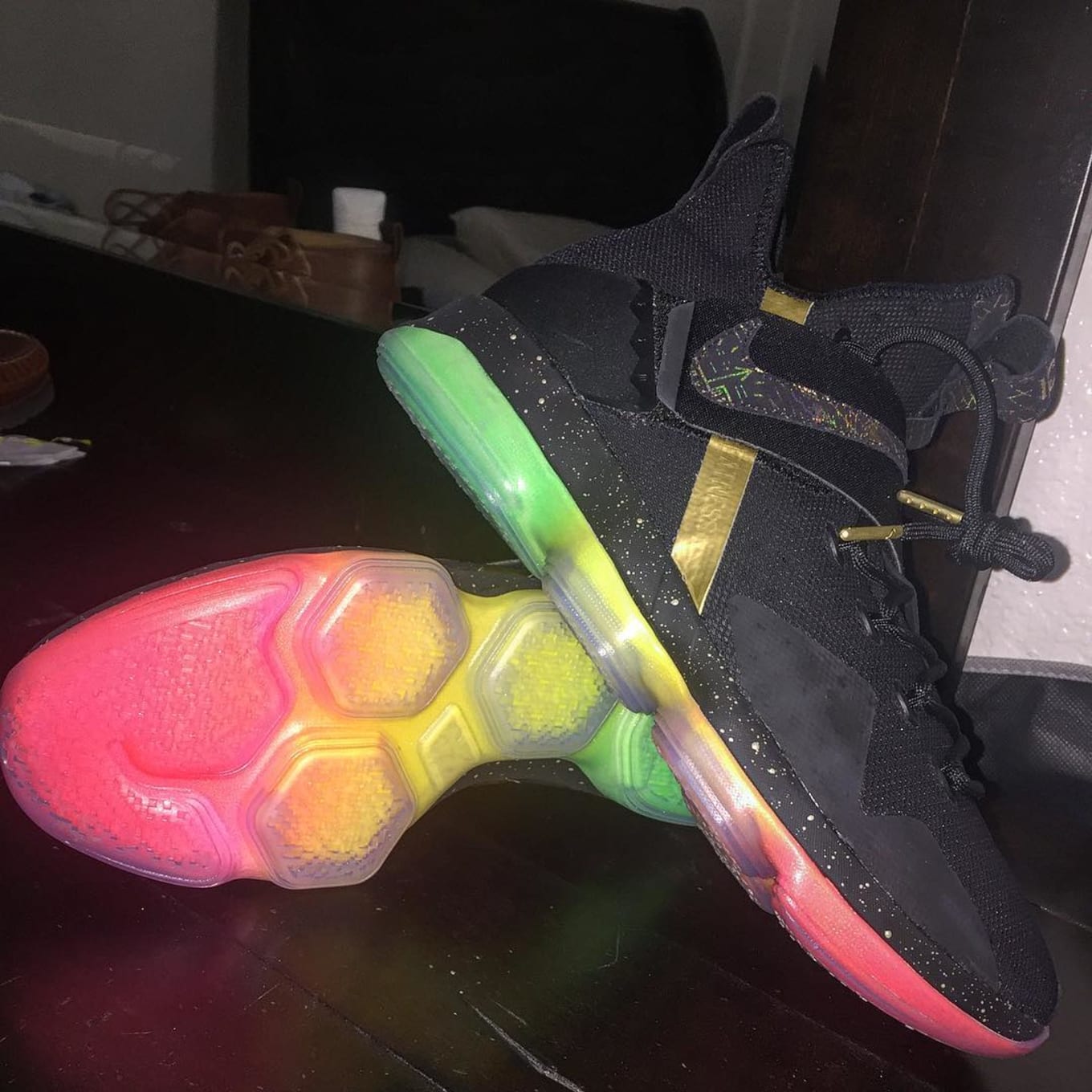 lebron 14 multicolor