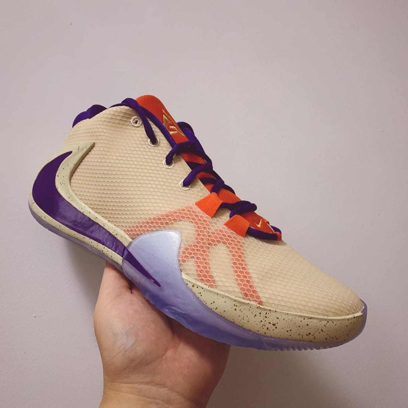 nikeid greek freak 1