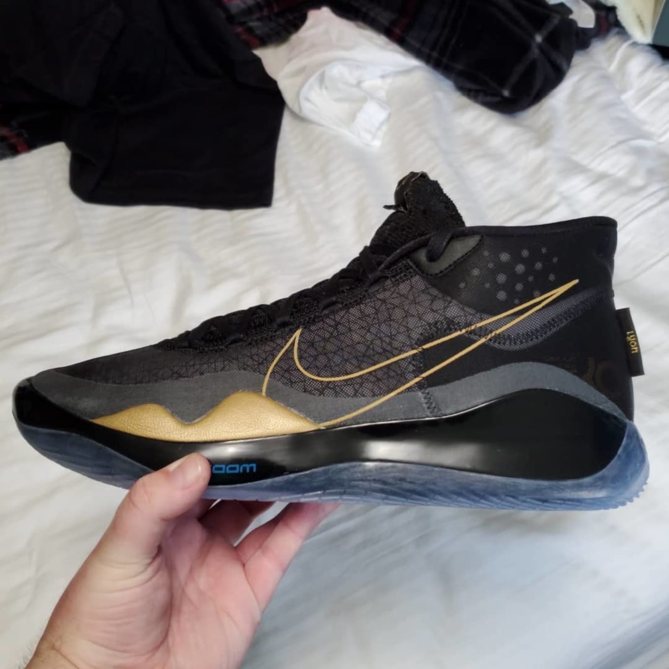 kd 12 black and gold