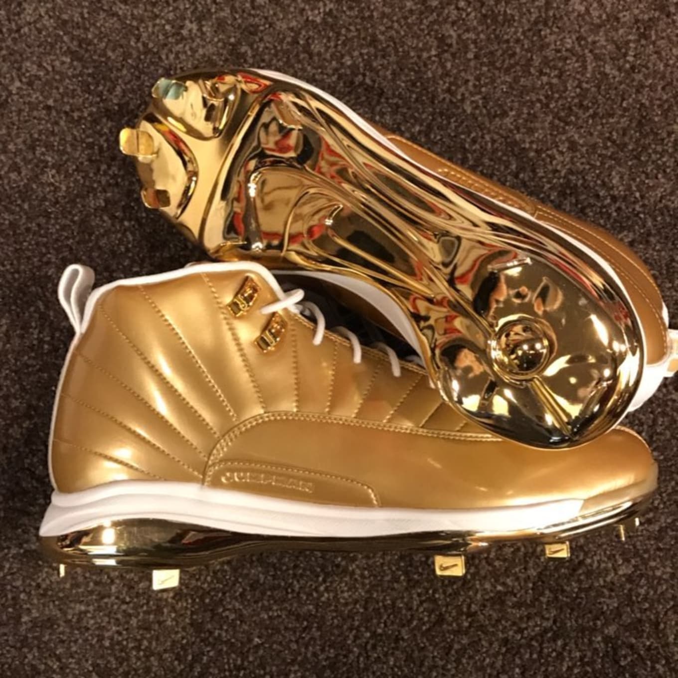 Air Jordan 12 Gold Cleats for Childhood 