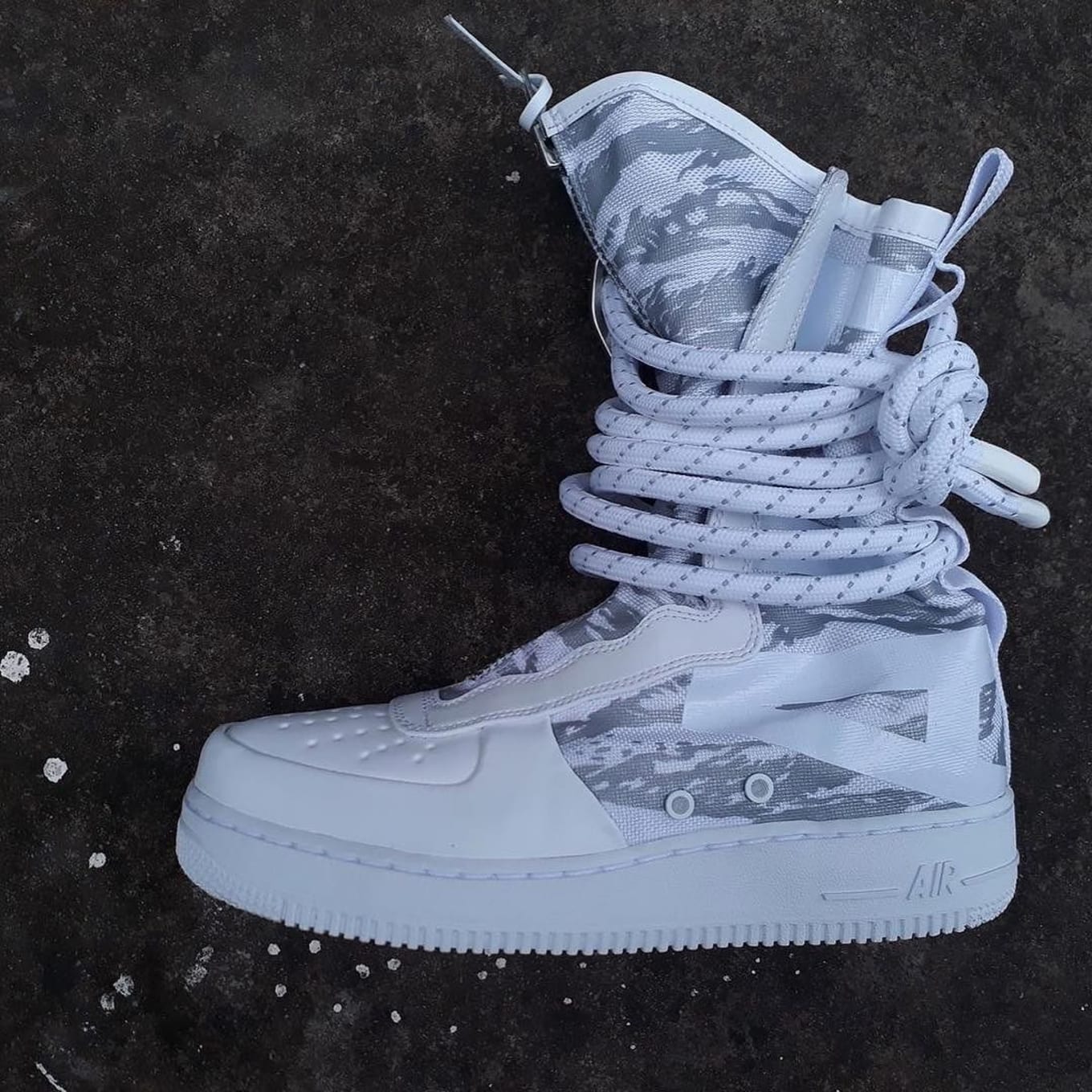 Af1 ultra high