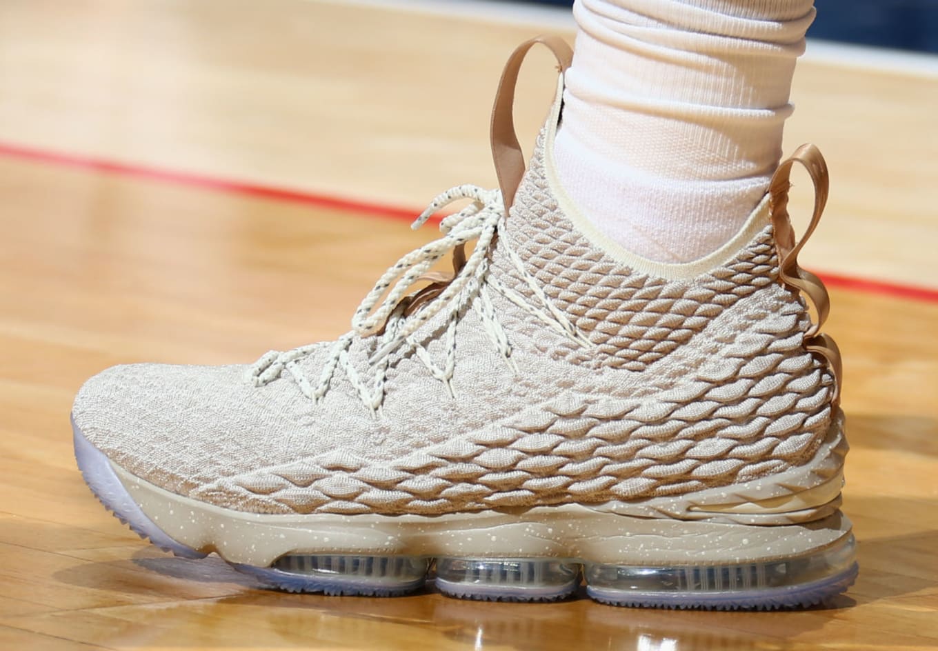 nike lebron 15 ghost