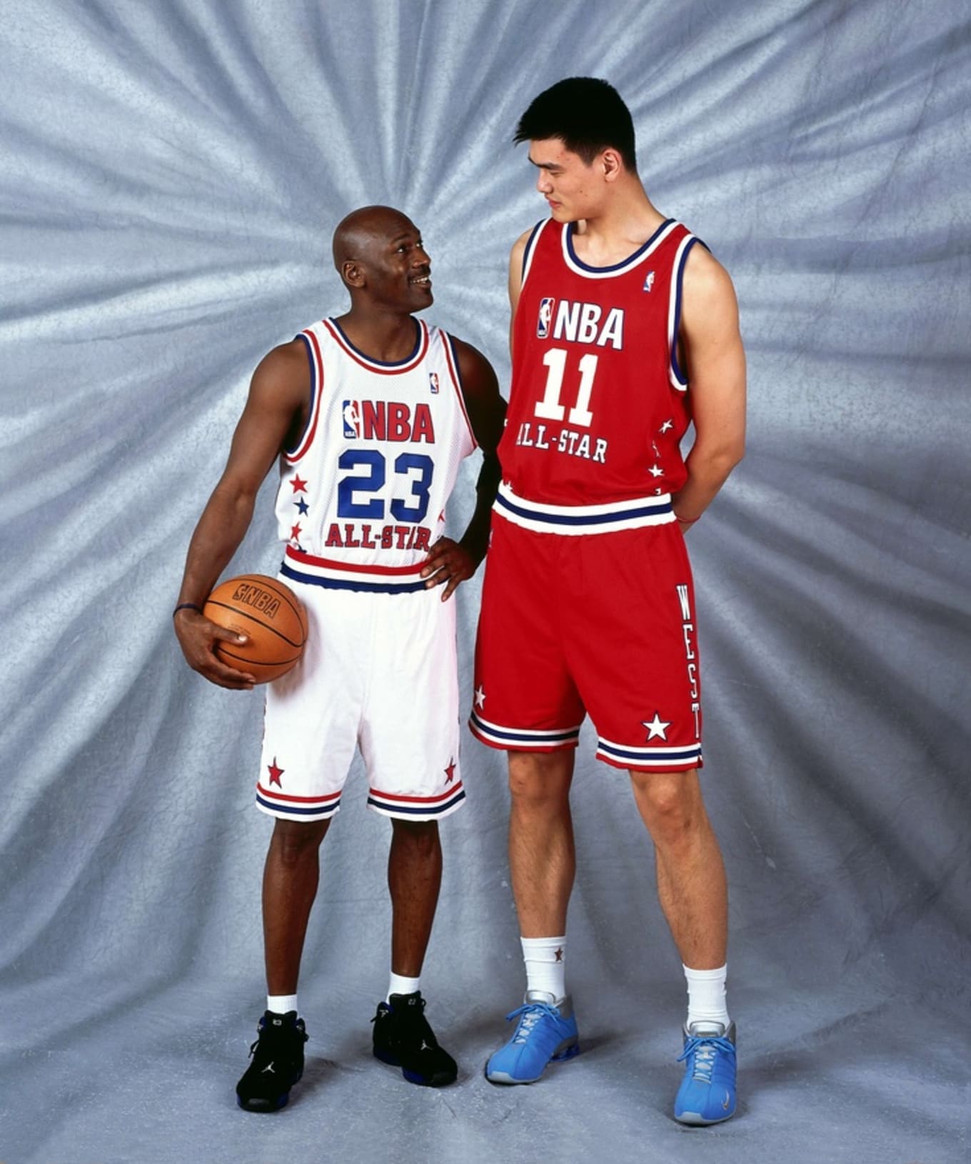 Michael jordan wearing air jordan 1 hotsell
