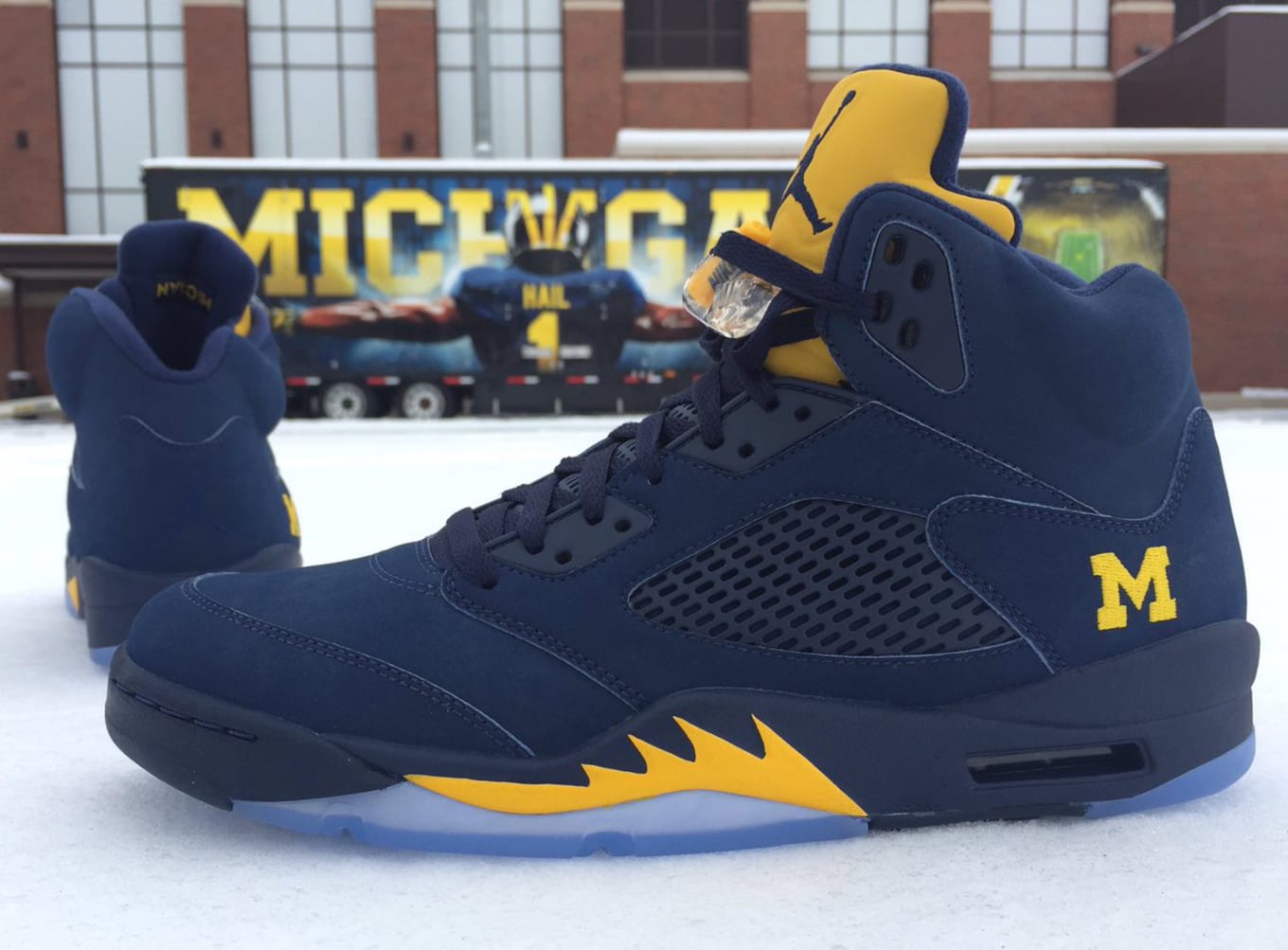 michigan 5s on feet