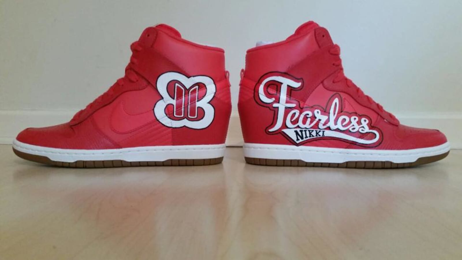 nikki bella nike dunks