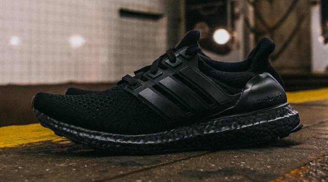 womens ultra boost triple black