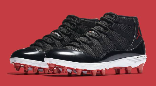 air jordan turf shoes