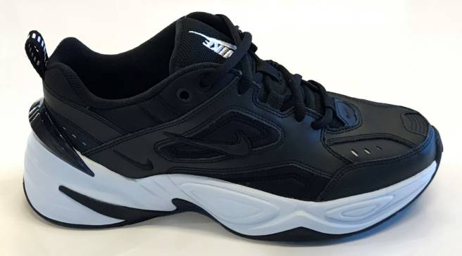 nike m2k tekno material