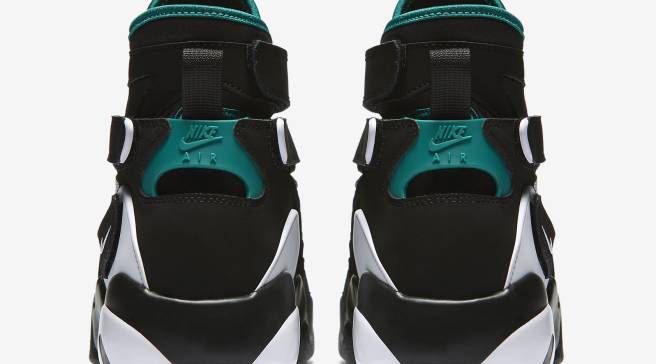 david robinson reebok pumps