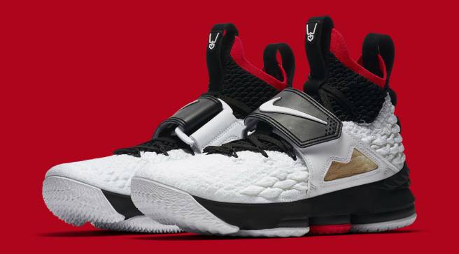 lebron shoes womens foot locker