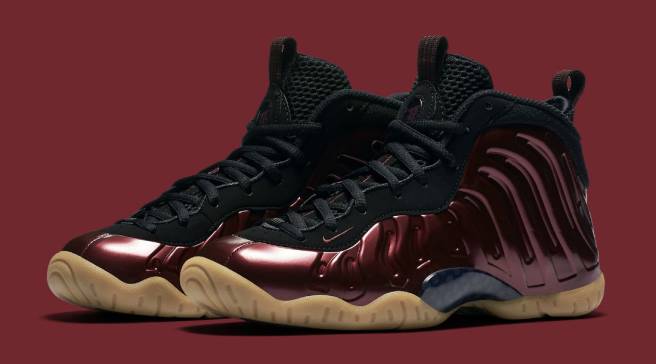 kids nike foams