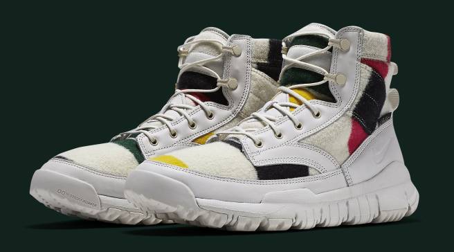 nike sf field boot