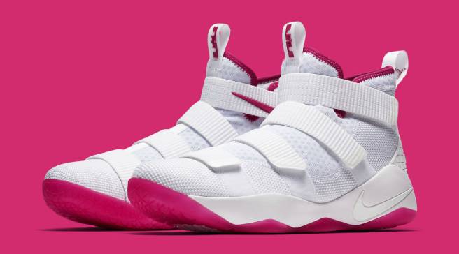 lebron breast cancer shoes 2018