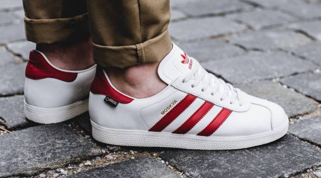 adidas gazelle red stripe