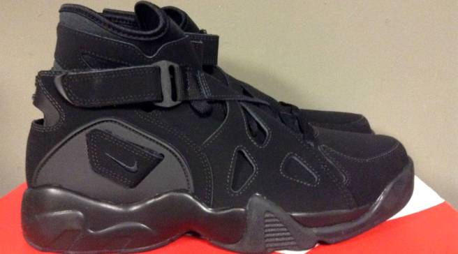 nike air unlimited black