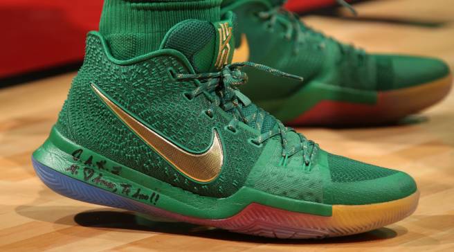 kyrie 3 luck pe
