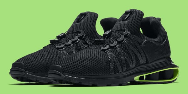 nike shox gravity luxe