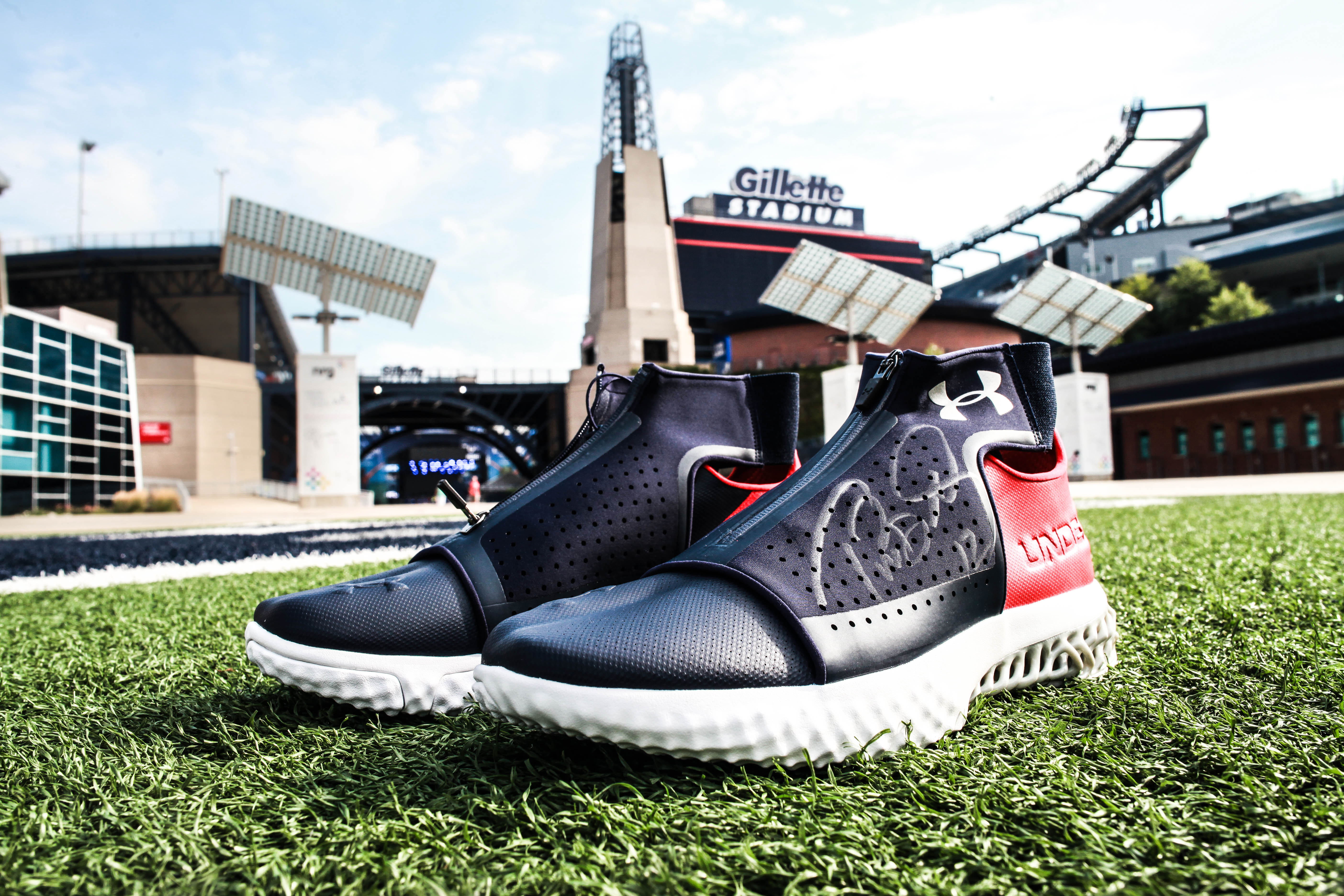 tom brady shoes under armour