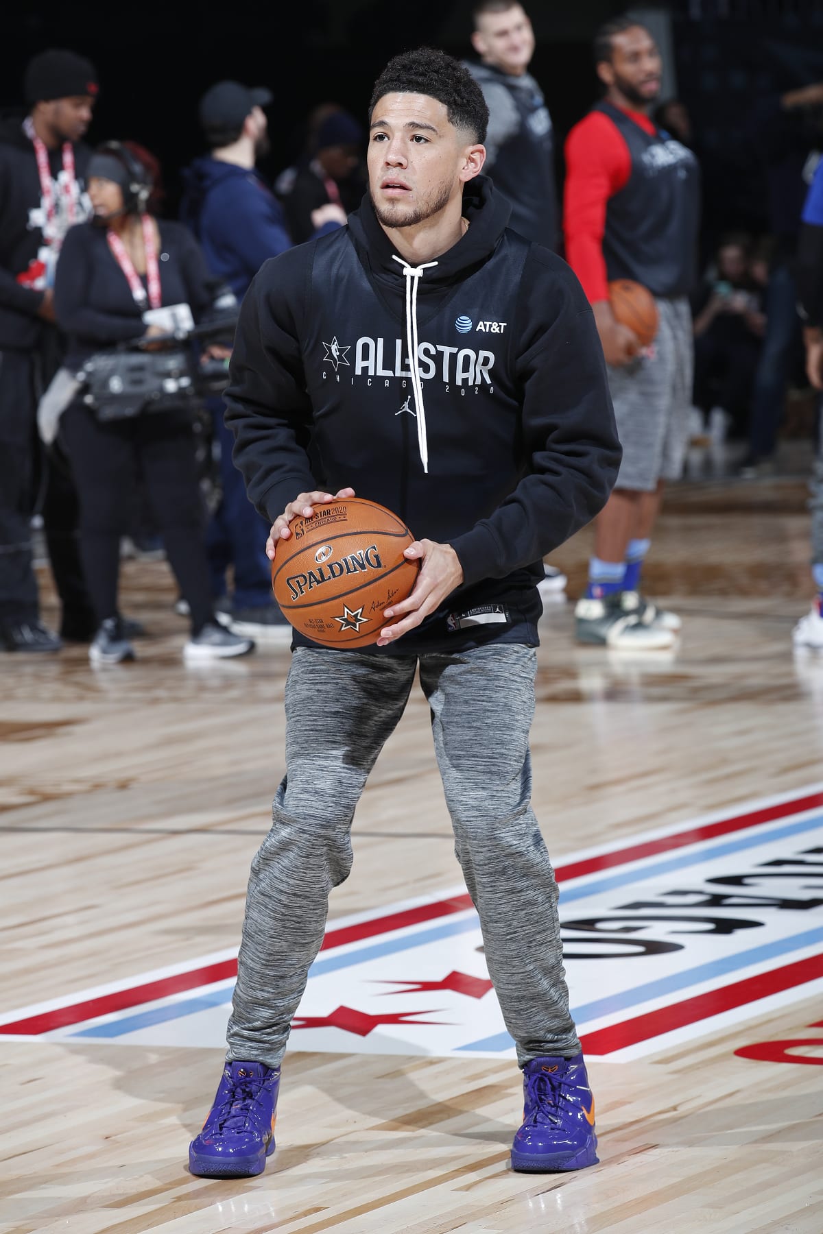 devin booker wearing kobes