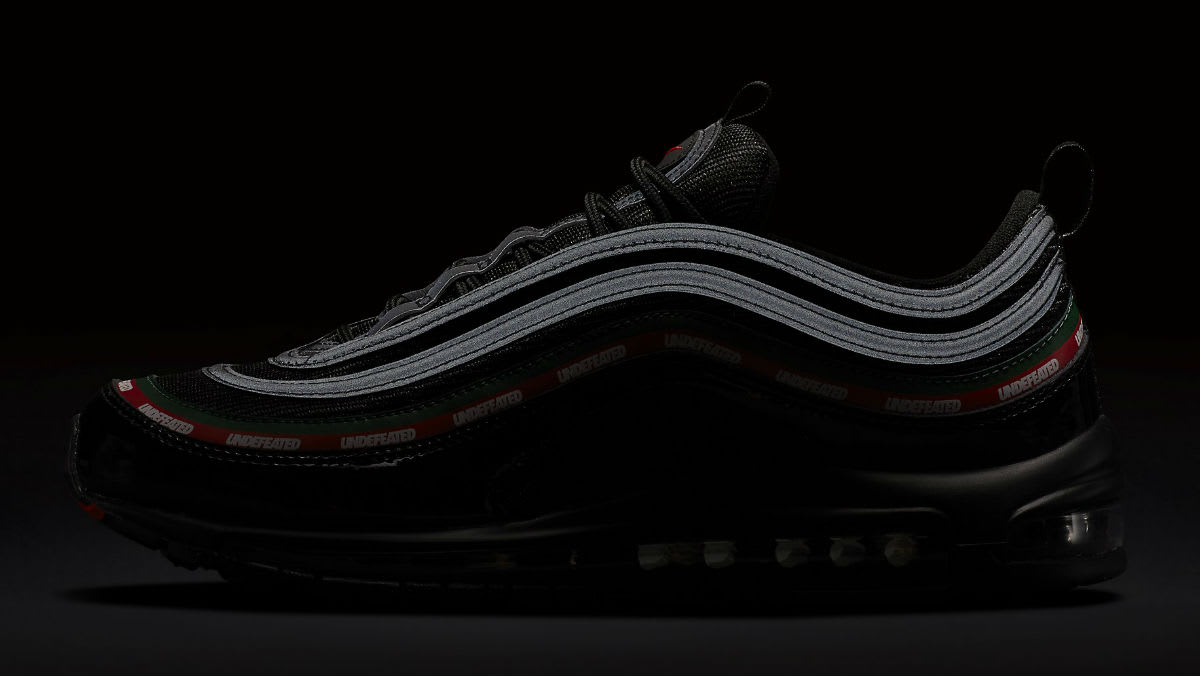 nike air max 97 undefeated black green red