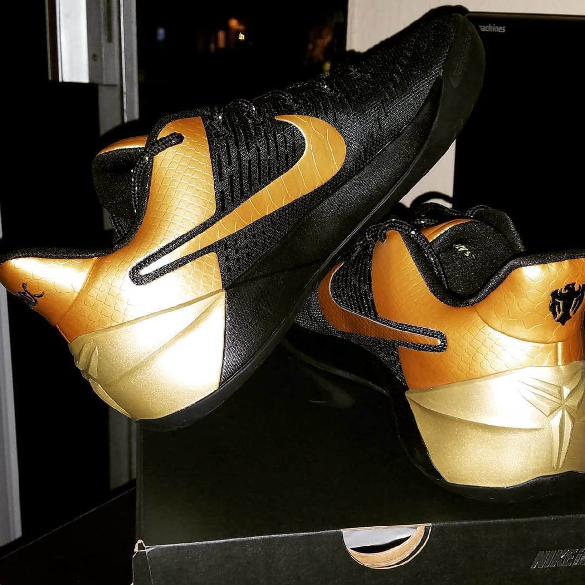kobe id shoes
