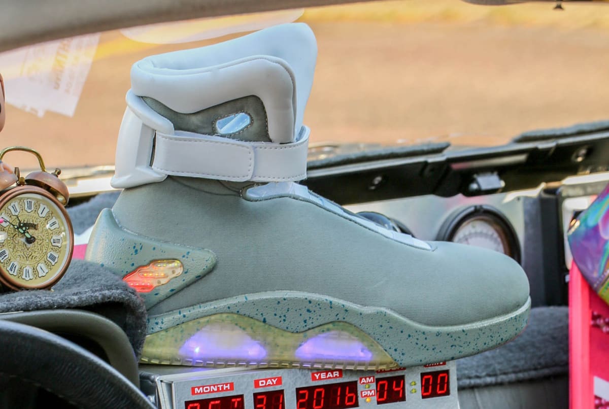 nike mags halloween