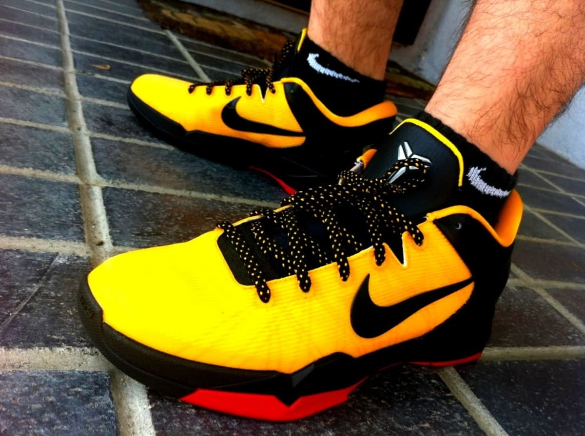 kobe 7 bruce lee