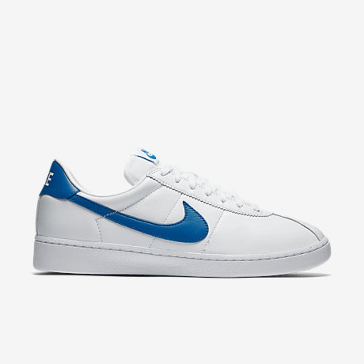 bruin leather nike