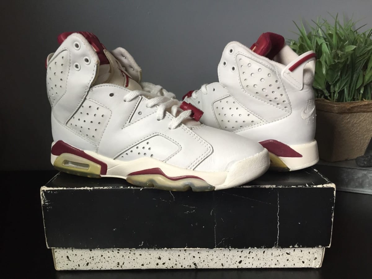 Air Jordan 6 “Maroon” (1991) - 20 Deadstock Air Jordans 90s Ebay | Sole ...