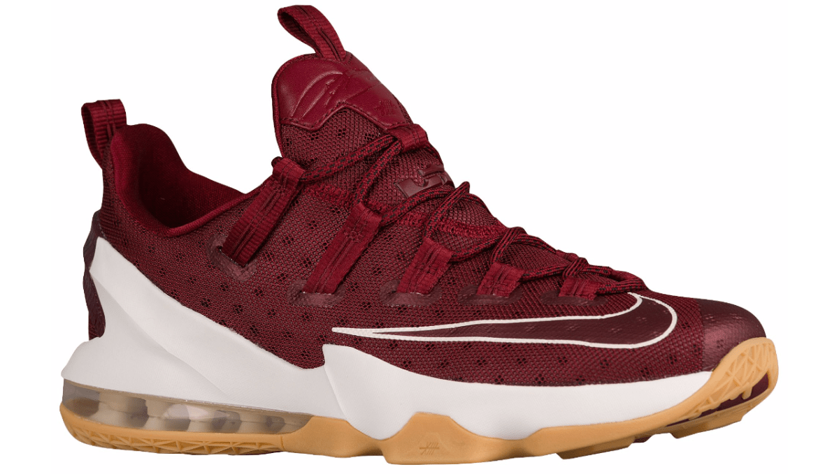 lebron low top sneakers