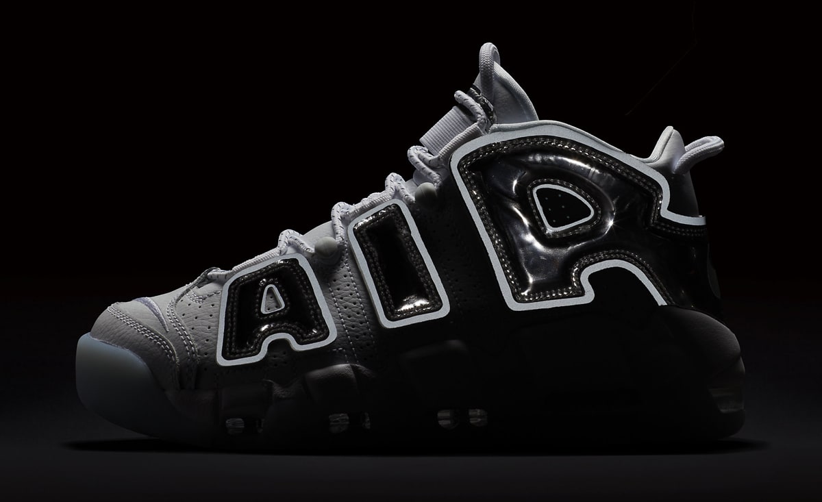 nike wmns air more uptempo chrome