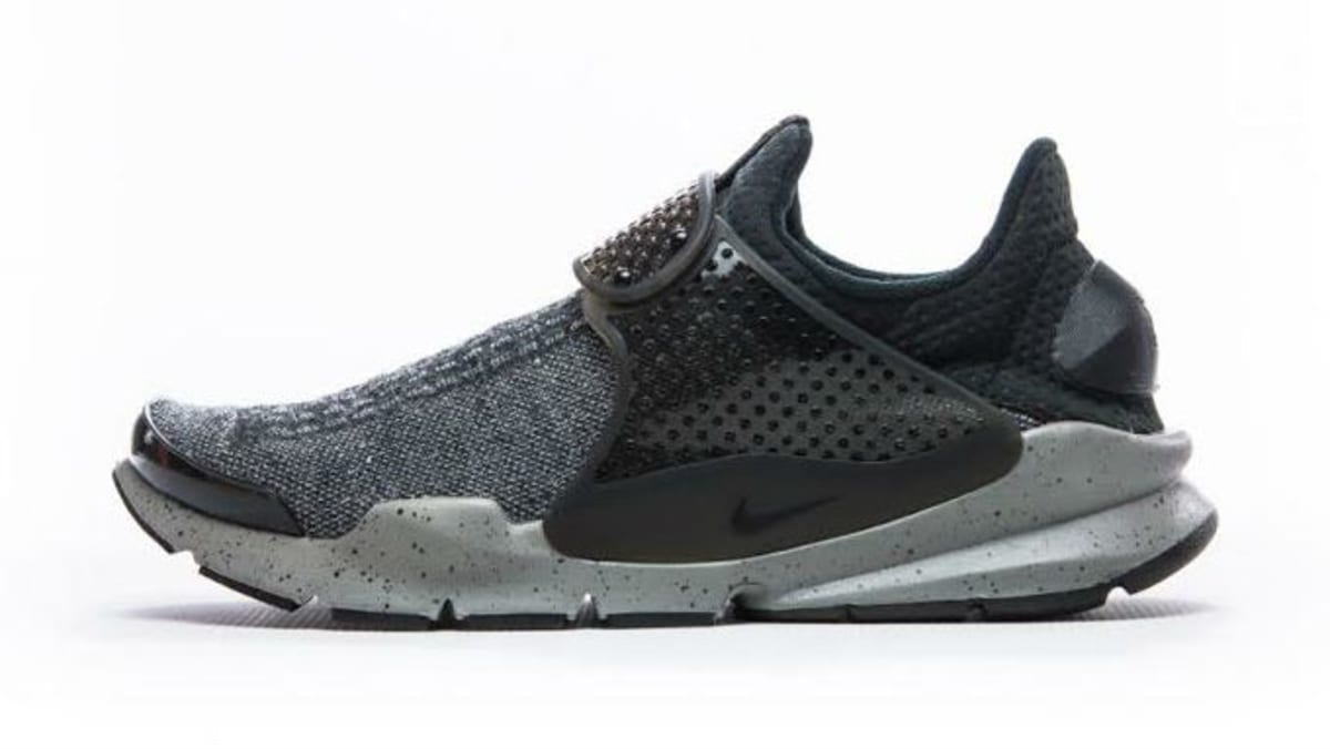 grey nike sock trainers