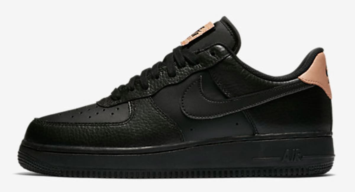 nike air force 1 v7