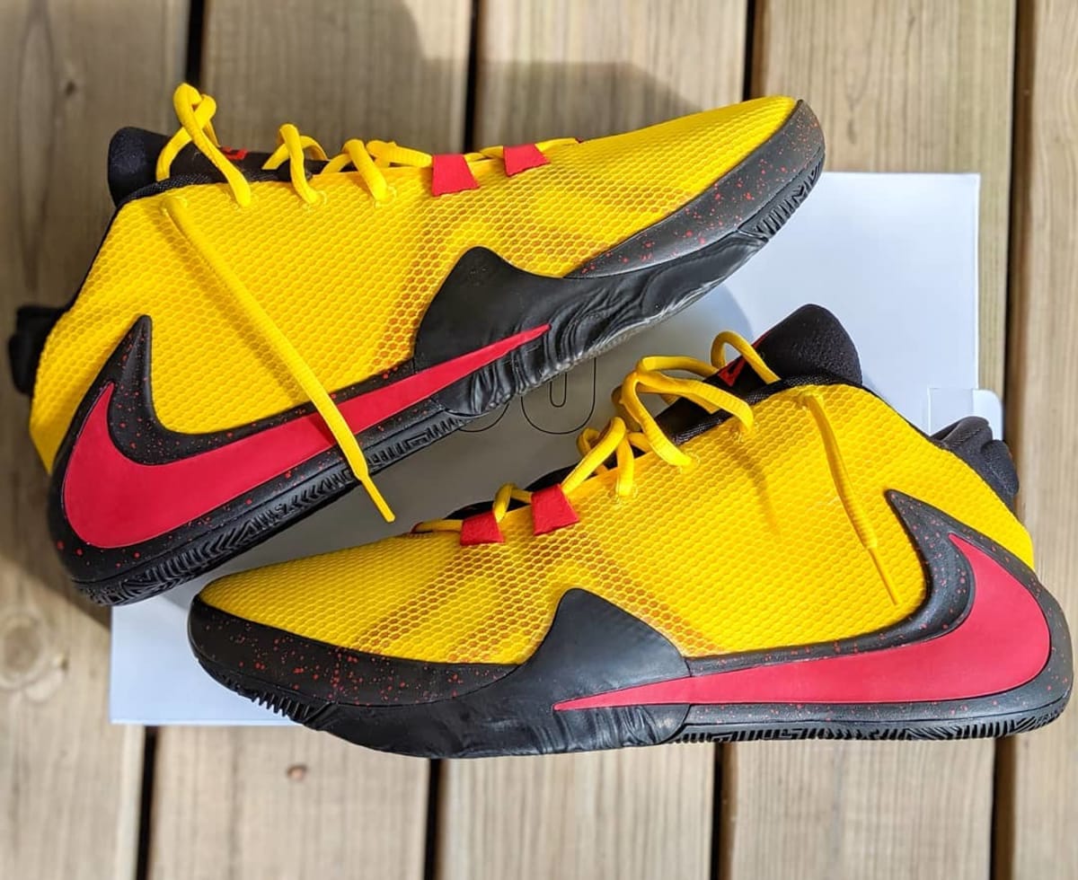 nike vapormax bruce lee