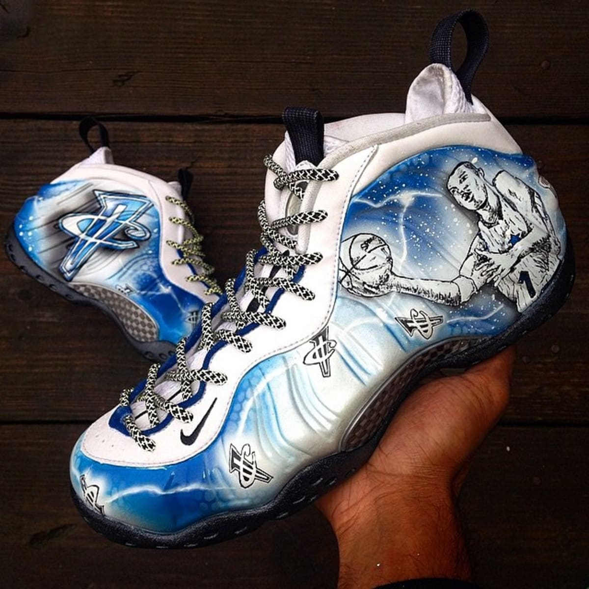 penny memphis foamposite