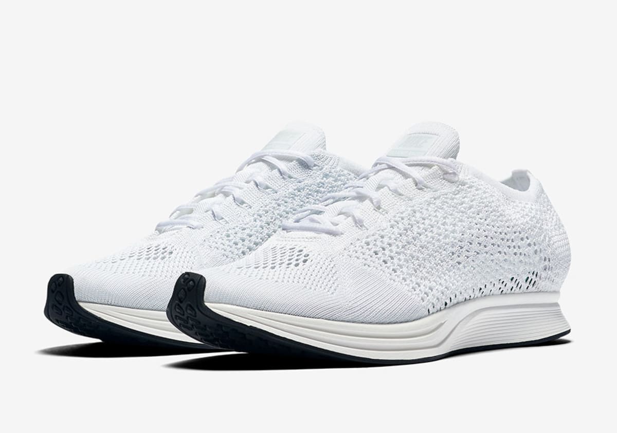 Nike Flyknit Racer "White/Sail" Sole Collector